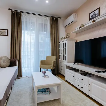 Apartman Kristina 4*
