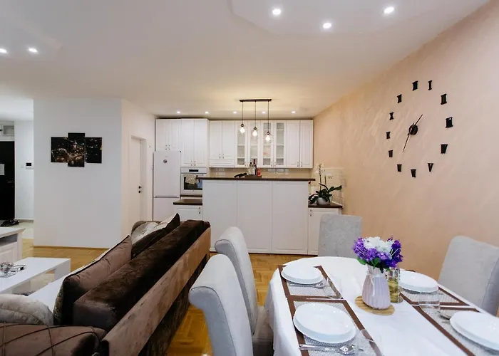 Appartamento Kristina 4*